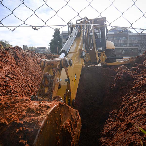 Nivelación y movimientos de suelos